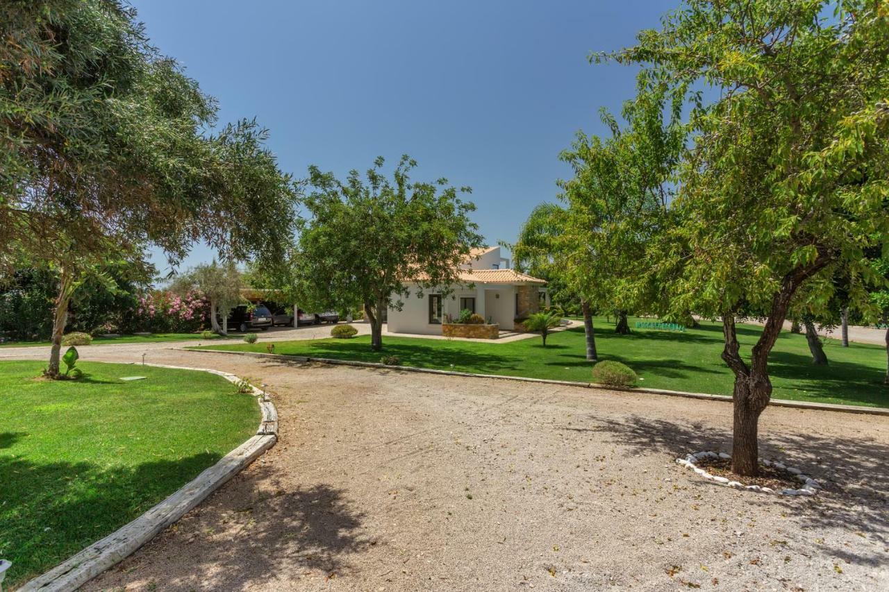 Family Country House Faro Exterior photo