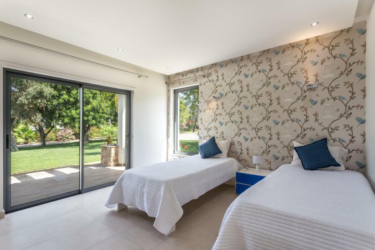 Family Country House Faro Exterior photo
